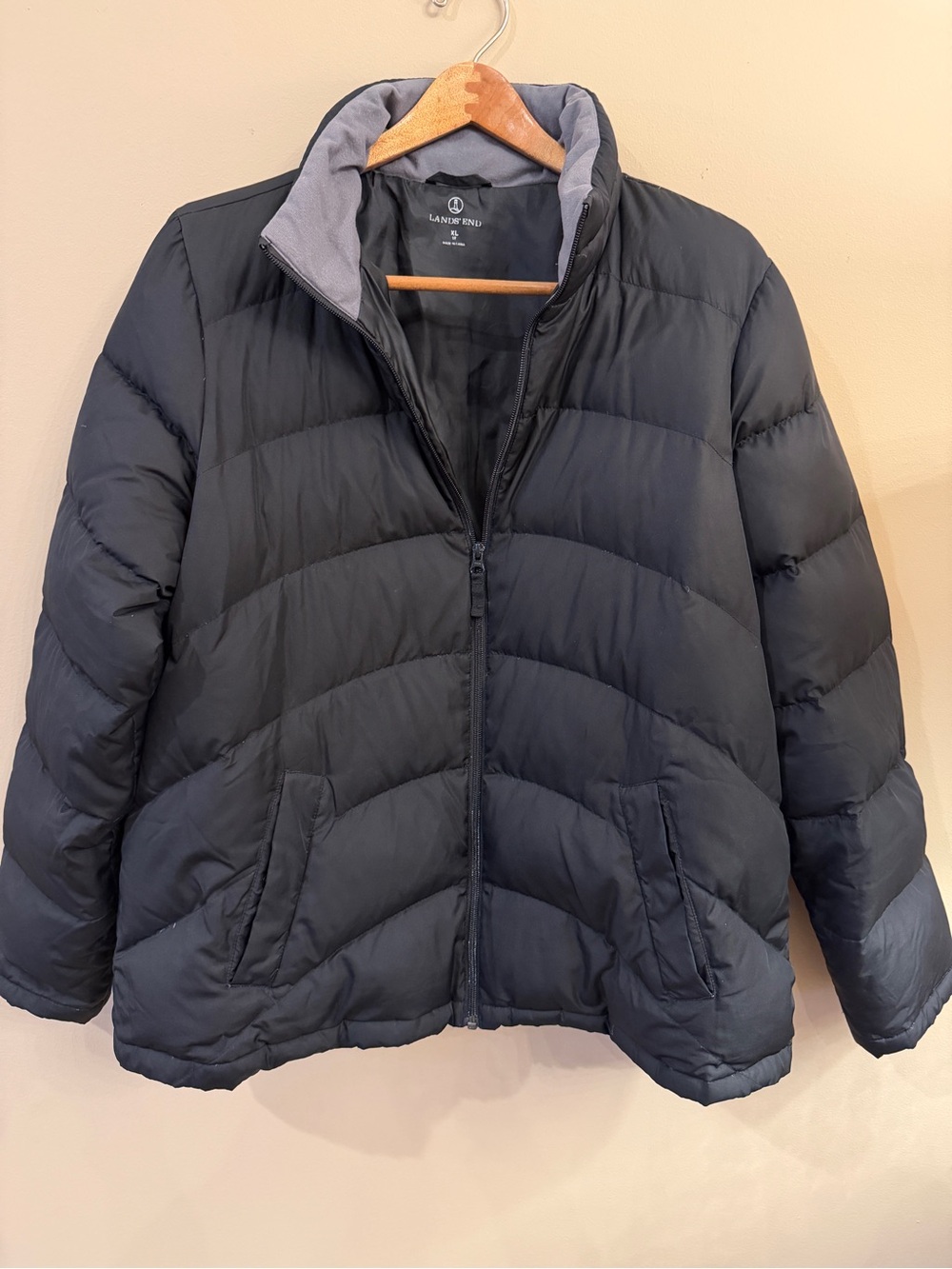 Lands' End Women's Black Quilted Packable Puffer Coat Style 443699 Size XL